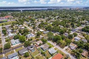 1306 30th St W, Bradenton, FL 34205 - Photo 25