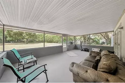 126 S Saint Cloud Avenue, Valrico, FL 33594 - Photo 23