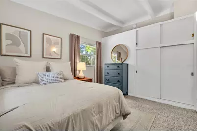 6800 Onyx Drive N, Saint Petersburg, FL 33702 - Photo 27