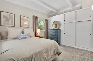 6800 Onyx Dr N, Saint Petersburg, FL 33702 - Photo 27