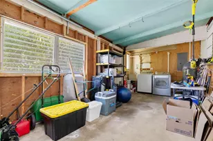 6800 Onyx Dr N, Saint Petersburg, FL 33702 - Photo 21
