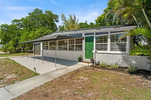 6800 Onyx Dr N, Saint Petersburg, FL 33702 - Photo 3