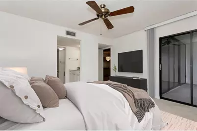 3262 Cross Creek Drive #3262, Sarasota, FL 34231 - Photo 13