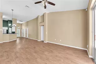 17738 Nathans Dr, Tampa, FL 33647 - Photo 13