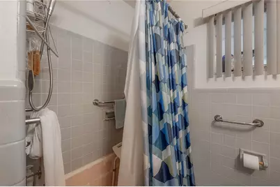 3803 River Grove Drive, Tampa, FL 33610 - Photo 17