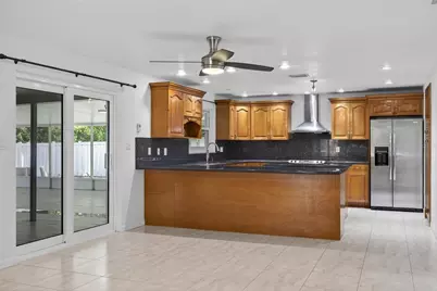 1903 Oro Court, Clearwater, FL 33764 - Photo 9