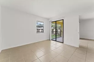 3001 58th Ave S, Saint Petersburg, FL 33712 - Photo 13