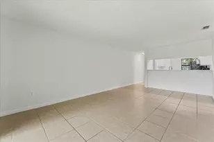3001 58th Ave S, Saint Petersburg, FL 33712 - Photo 11