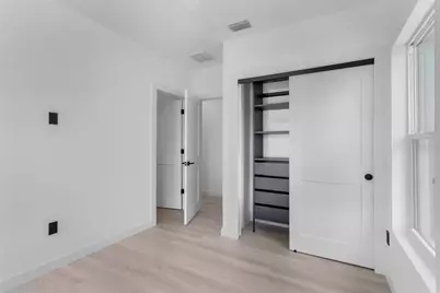 4601 Queensboro Avenue S, Saint Petersburg, FL 33711 - Photo 27