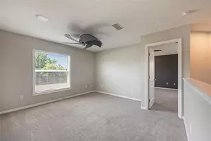 8207 Water Tower Dr, Tampa, FL 33619 - Photo 13