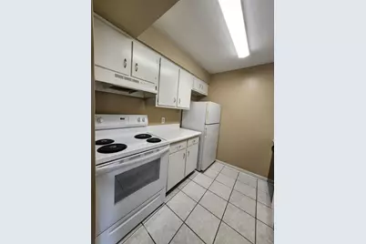 9209 Tudor Drive #C203, Tampa, FL 33615 - Photo 7