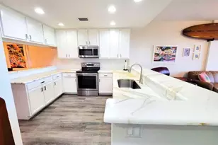 7296 Marathon Dr, Seminole, FL 33777 - Photo 7