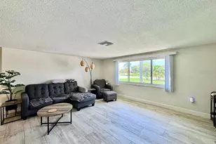 4037 Topsail Trail, New Port Richey, FL 34652 - Photo 9