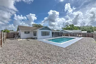 38620 Alpha Ave, Zephyrhills, FL 33540 - Photo 33