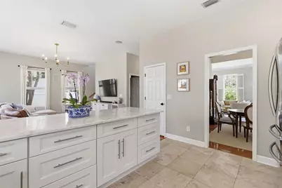 2803 W Averill Avenue, Tampa, FL 33611 - Photo 15