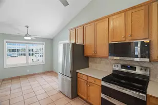 4307 W Wisconsin Ct, Tampa, FL 33616 - Photo 13