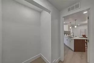 9305 120th Ln, Seminole, FL 33772 - Photo 23