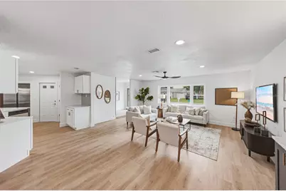 9305 120th Lane, Seminole, FL 33772 - Photo 11