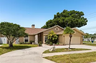 12596 93rd Way, Largo, FL 33773 - Photo 1