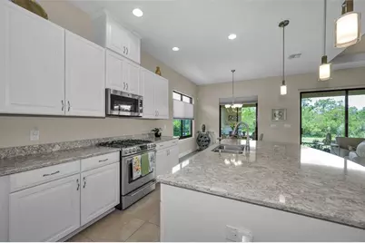 8707 Sorano Villa Drive, Tampa, FL 33647 - Photo 31