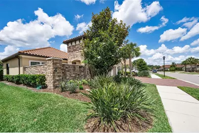 8707 Sorano Villa Drive, Tampa, FL 33647 - Photo 7