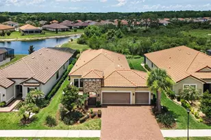 8707 Sorano Villa Dr, Tampa, FL 33647 - Photo 5