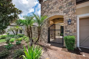 8707 Sorano Villa Dr, Tampa, FL 33647 - Photo 13
