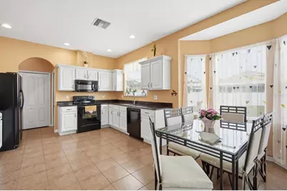 408 Stone Briar Drive, Ruskin, FL 33570 - Photo 15