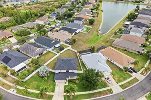 408 Stone Briar Dr, Ruskin, FL 33570 - Photo 5