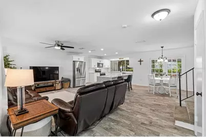 114 Windy Circle, Brandon, FL 33511 - Photo 7
