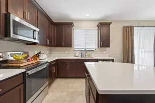 12636 Sourwood Way, New Port Richey, FL 34654 - Photo 17