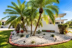 301 41st Ave, Saint Pete Beach, FL 33706 - Photo 23