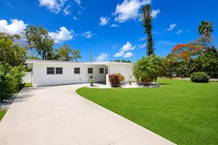 301 41st Ave, Saint Pete Beach, FL 33706 - Photo 3