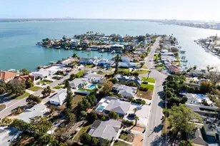 301 41st Ave, Saint Pete Beach, FL 33706 - Photo 7