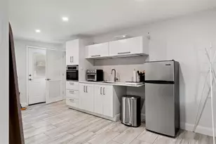 314 5 W Alva St, Tampa, FL 33603 - Photo 27