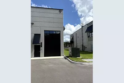 6500 Motor Enclave Way #909, Tampa, FL 33610 - Photo 5
