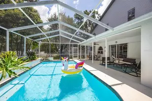 9149 Maple Ct, Seminole, FL 33777 - Photo 29
