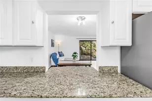 105 4th Ave NE, Saint Petersburg, FL 33701 - Photo 15