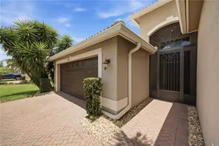 16239 Cape Coral Dr, Wimauma, FL 33598 - Photo 5