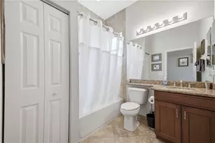 16239 Cape Coral Dr, Wimauma, FL 33598 - Photo 9