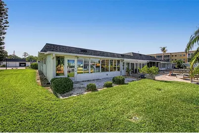 144 Boca Ciega Point Boulevard N, Saint Petersburg, FL 33708 - Photo 33