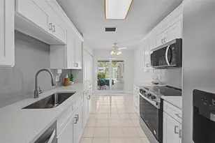 144 Boca Ciega Point Blvd N, Saint Petersburg, FL 33708 - Photo 13