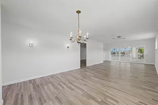 144 Boca Ciega Point Blvd N, Saint Petersburg, FL 33708 - Photo 15