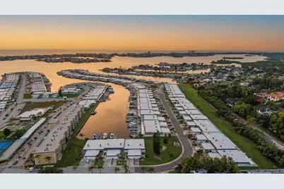 144 Boca Ciega Point Boulevard N, Saint Petersburg, FL 33708 - Photo 43