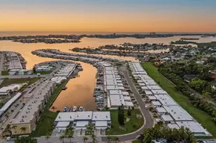 144 Boca Ciega Point Blvd N, Saint Petersburg, FL 33708 - Photo 43