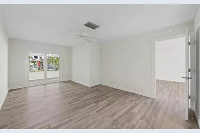 144 Boca Ciega Point Boulevard N, Saint Petersburg, FL 33708 - Photo 19