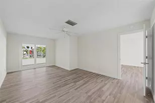 144 Boca Ciega Point Blvd N, Saint Petersburg, FL 33708 - Photo 19