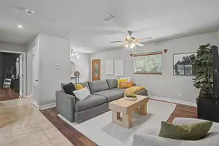 1405 Jen Ma Jo Ln, Lutz, FL 33549 - Photo 7