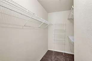 105 Bradford Beach Ct, Tampa, FL 33609 - Photo 23