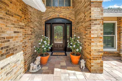 12399 Oaks Lane, Seminole, FL 33772 - Photo 3